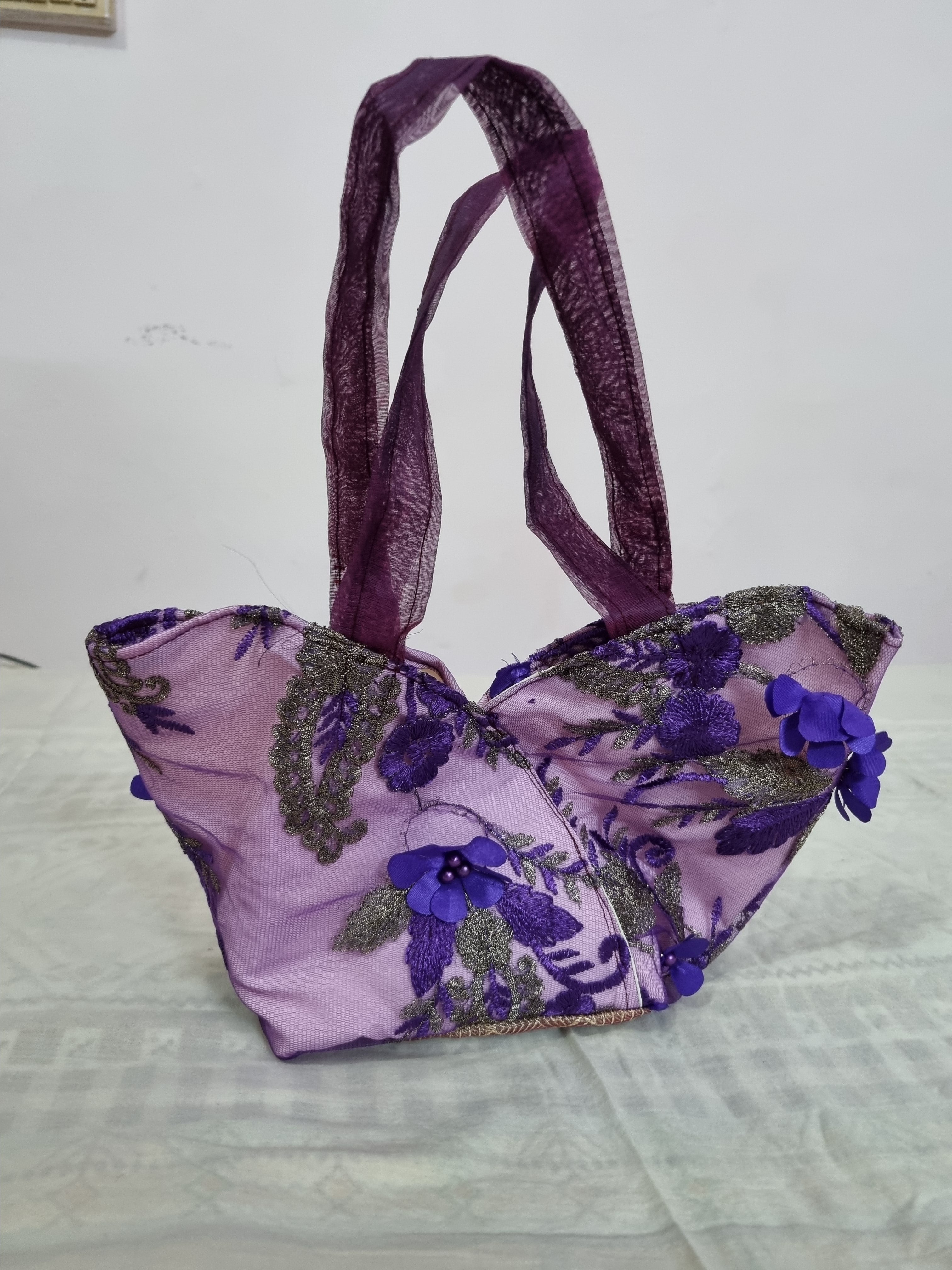 PURPLE FLOWERS Artisan Bag