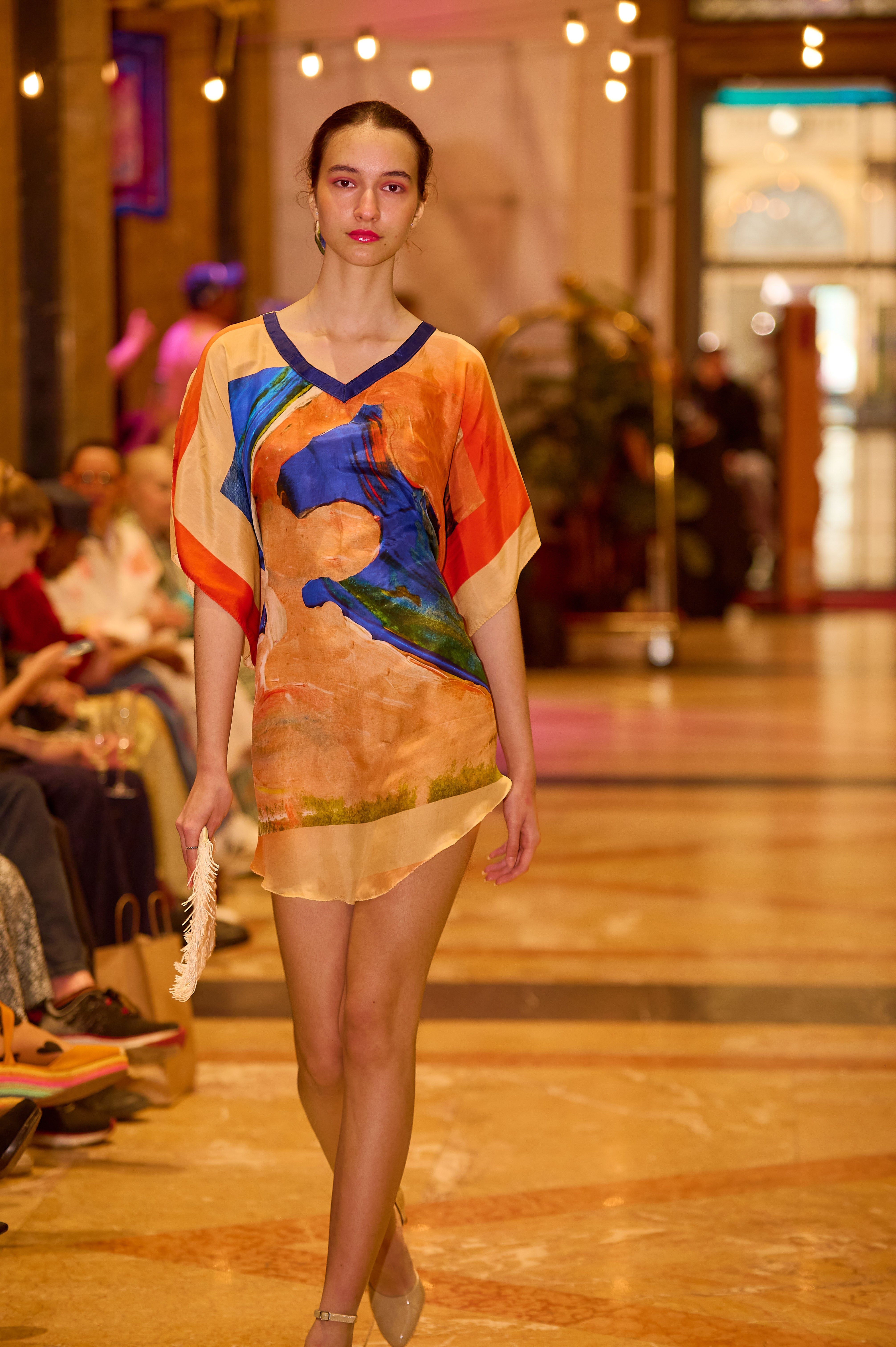 BLUE WHALES Luxury Art Apparel